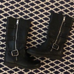 Girls boc Born boots - size 13